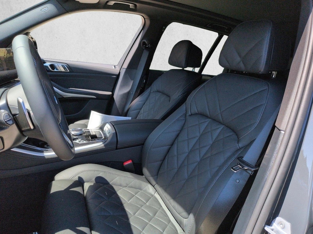New 2026 BMW X5 M60i SUV