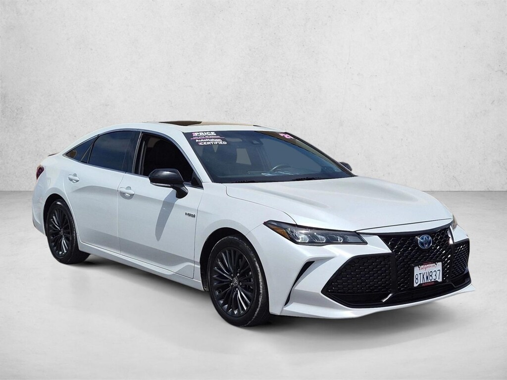 Used 2021 Toyota Avalon Hybrid XSE Sedan