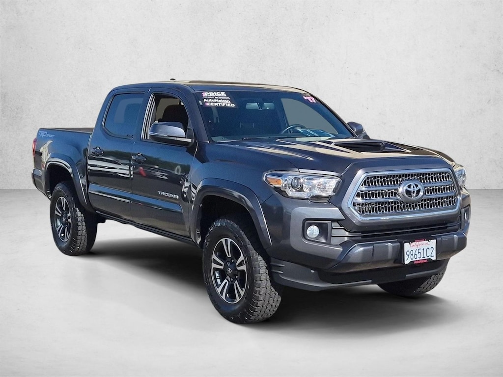 Used 2017 Toyota Tacoma Truck Double Cab