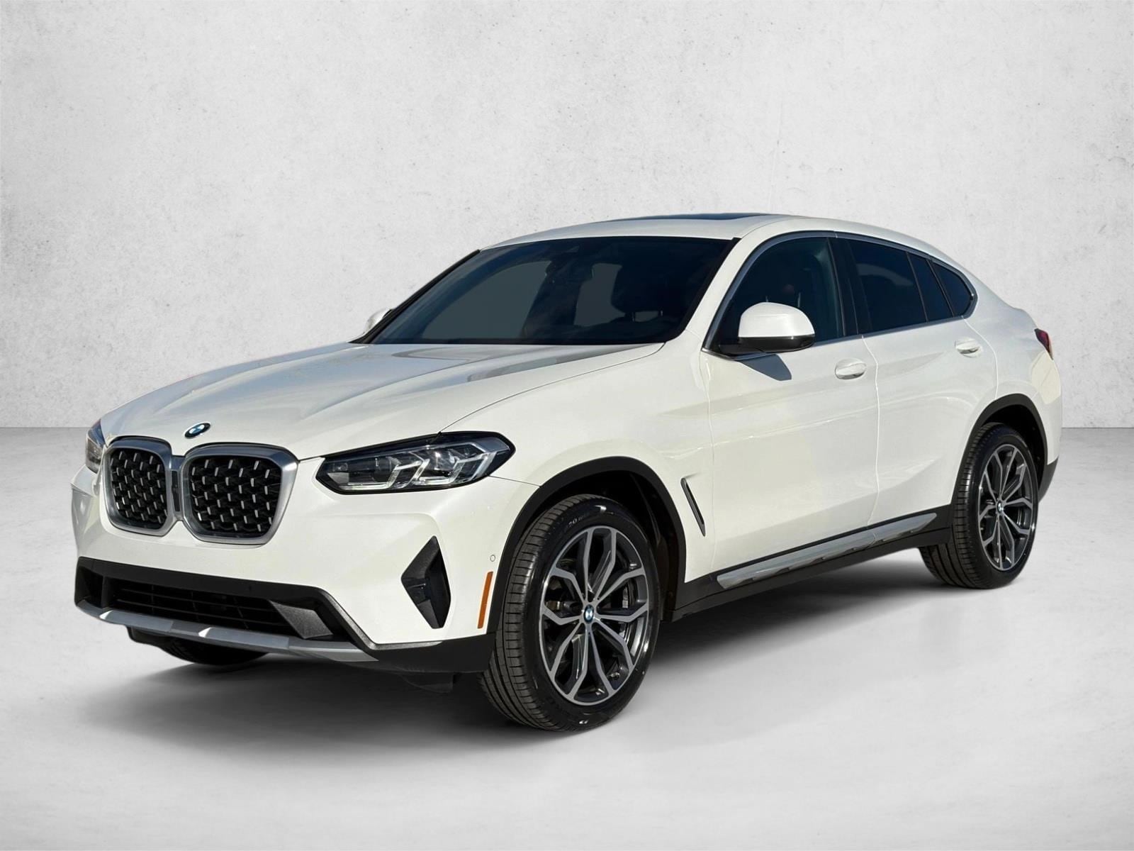 2023 BMW X4 30i's photo