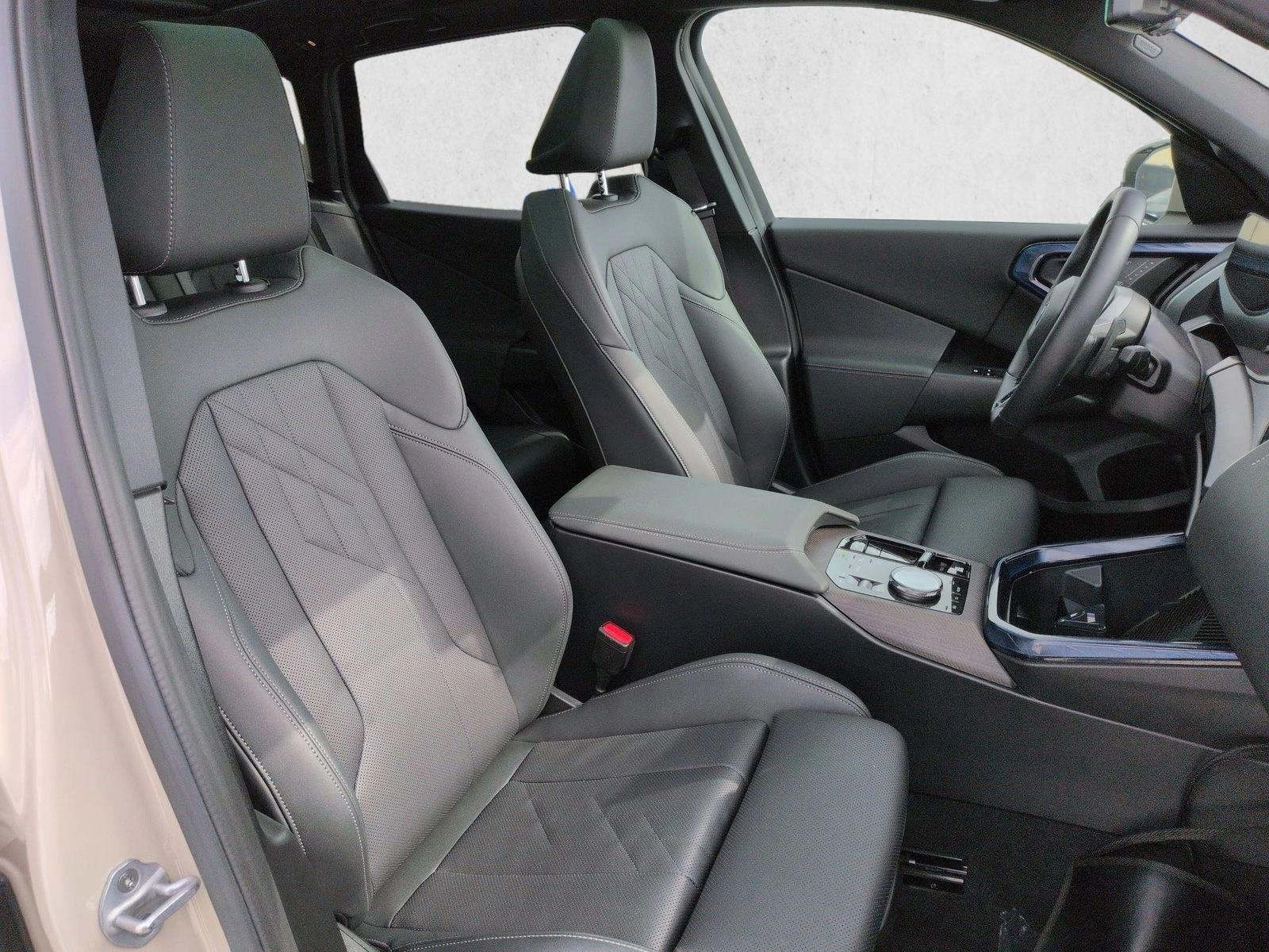 2025 BMW X3 30 - Photo 21