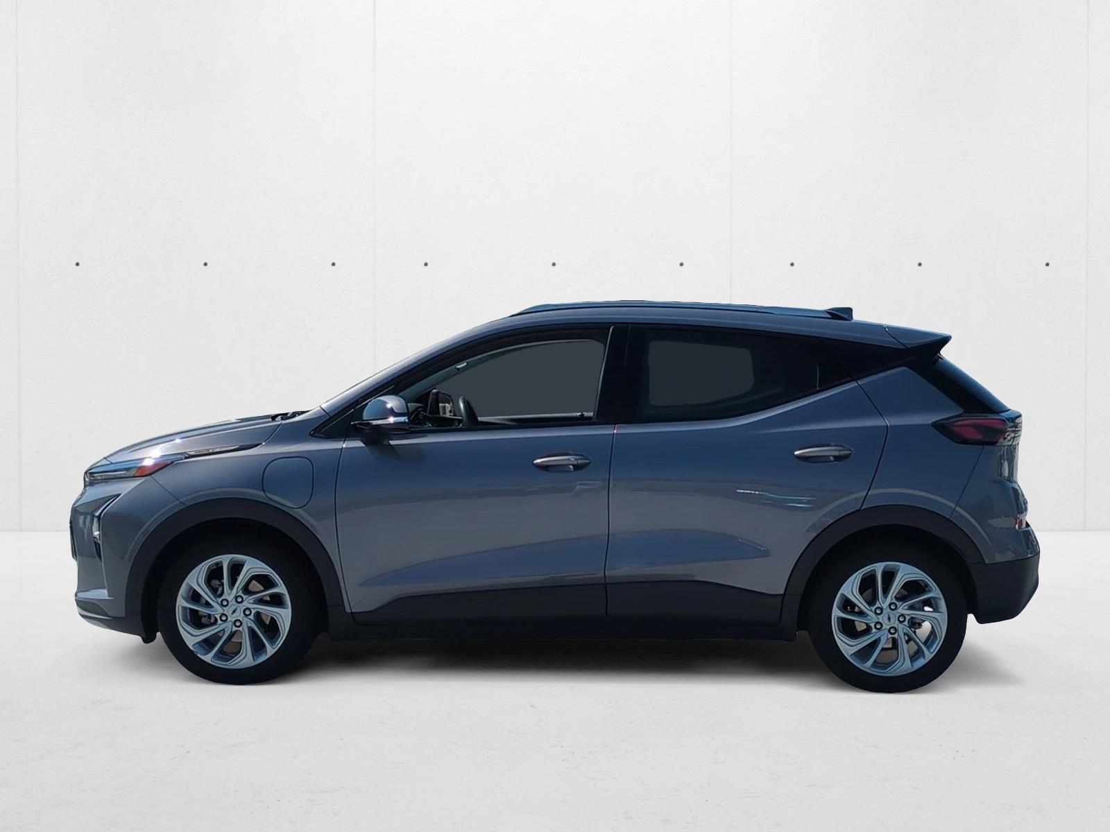 Used 2022 Chevrolet Bolt EUV LT with VIN 1G1FY6S0XN4123669 for sale in Carlsbad, CA