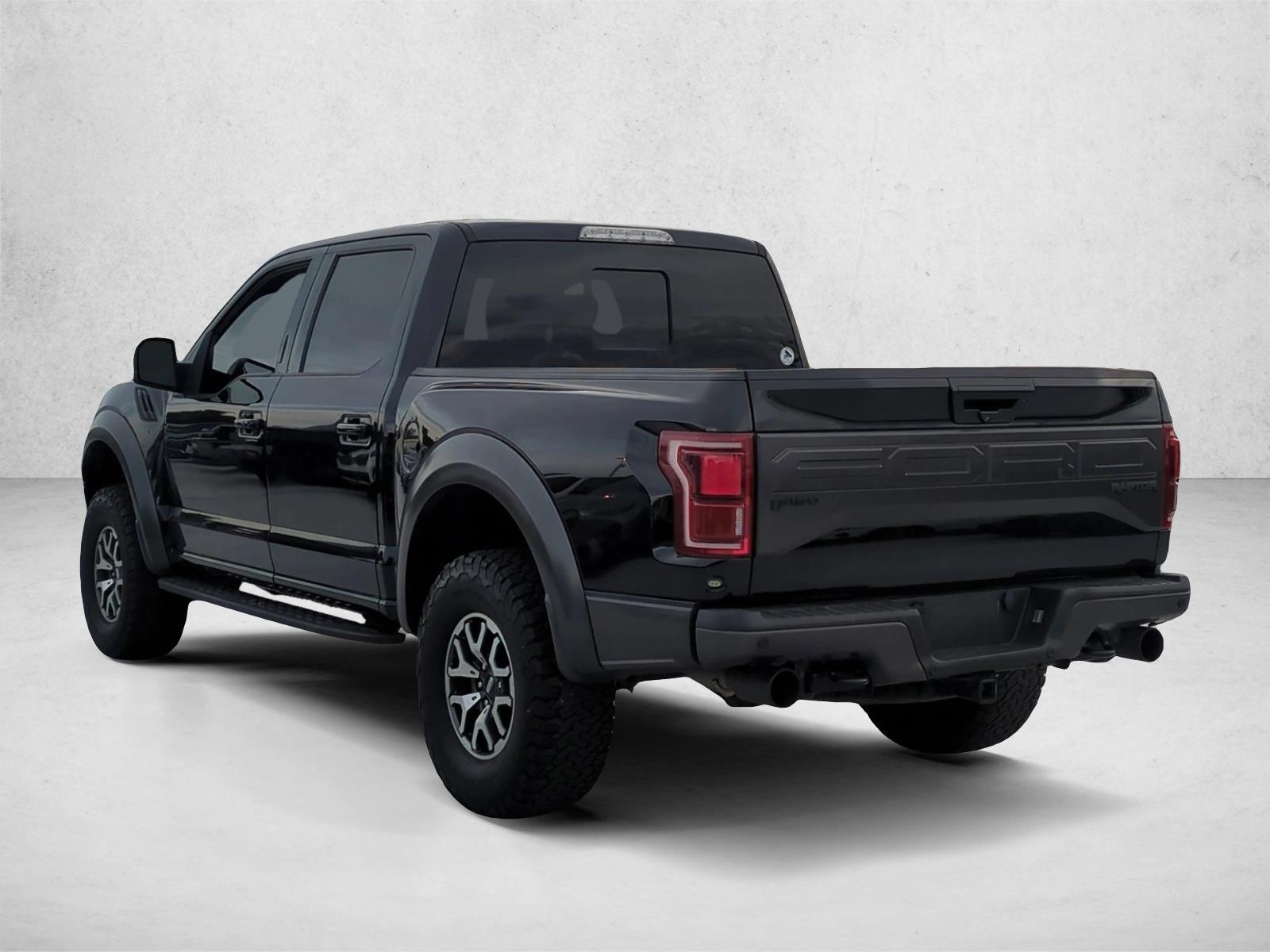 2018 Ford F-150 Raptor photo 3