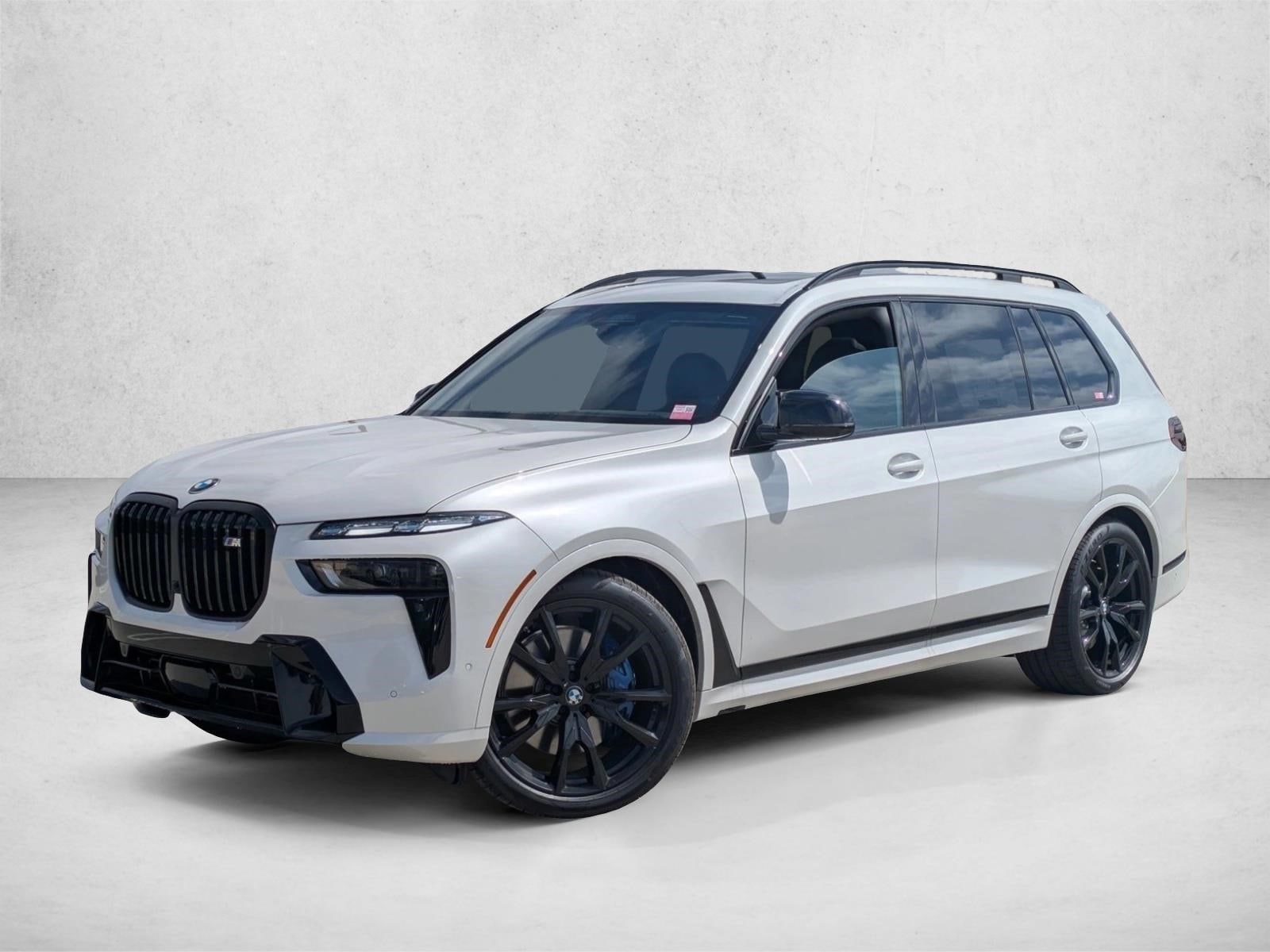 2026 BMW X7 M60i's photo