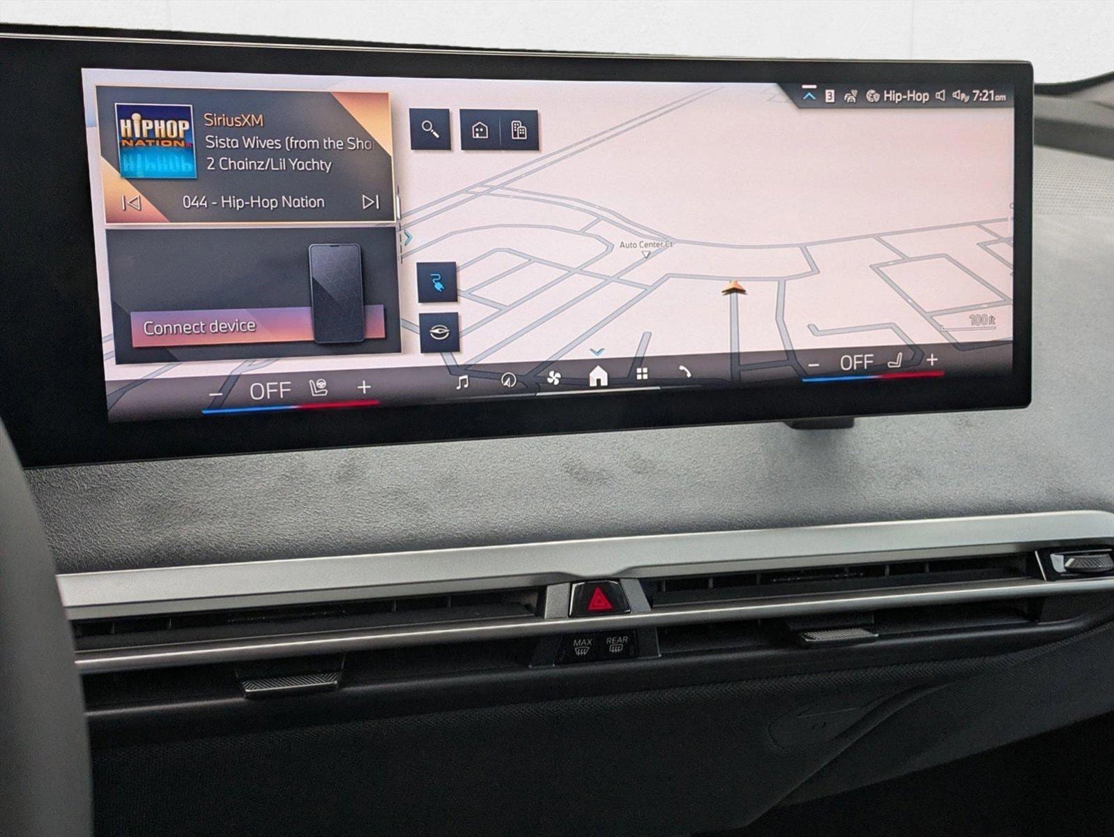 2026 BMW iX 60 - Photo 12