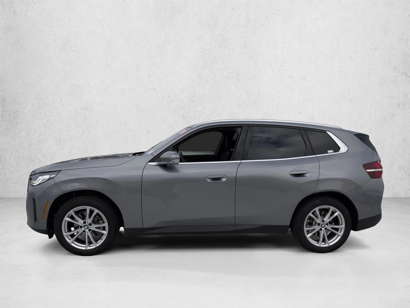 2025 BMW X3 30 xDrive photo 3