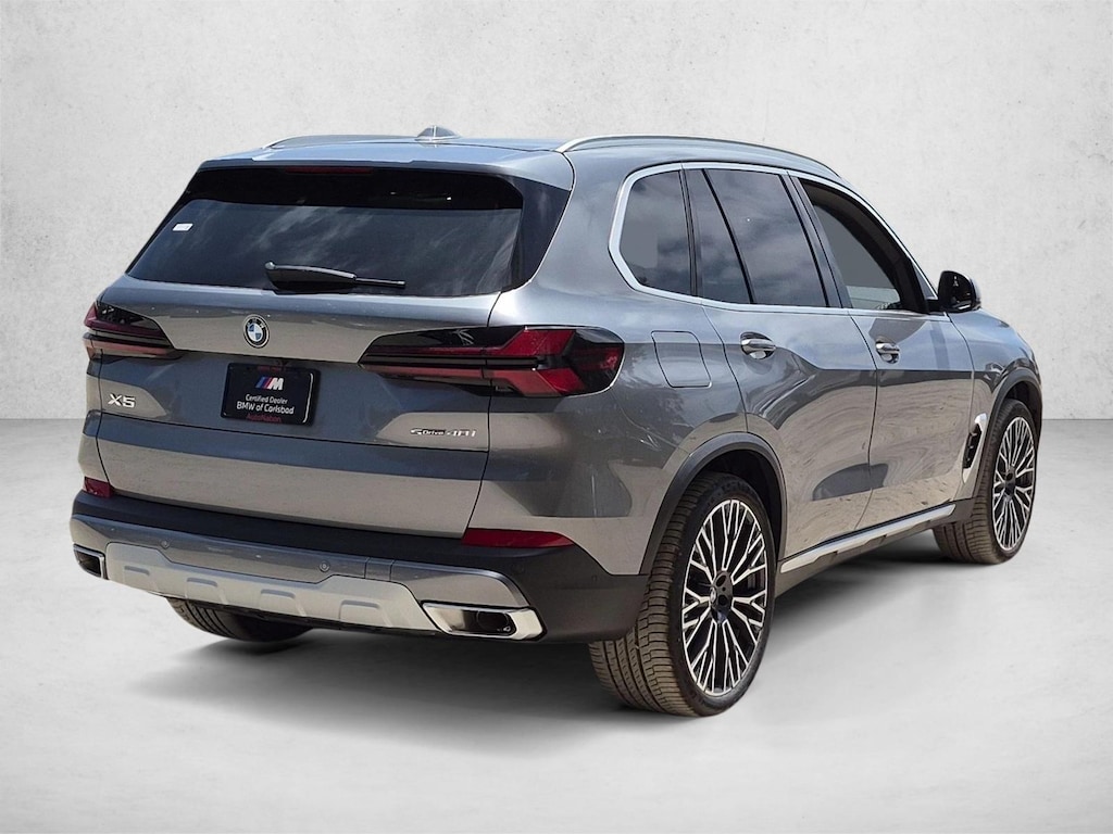 New 2026 BMW X5 sDrive40i SUV