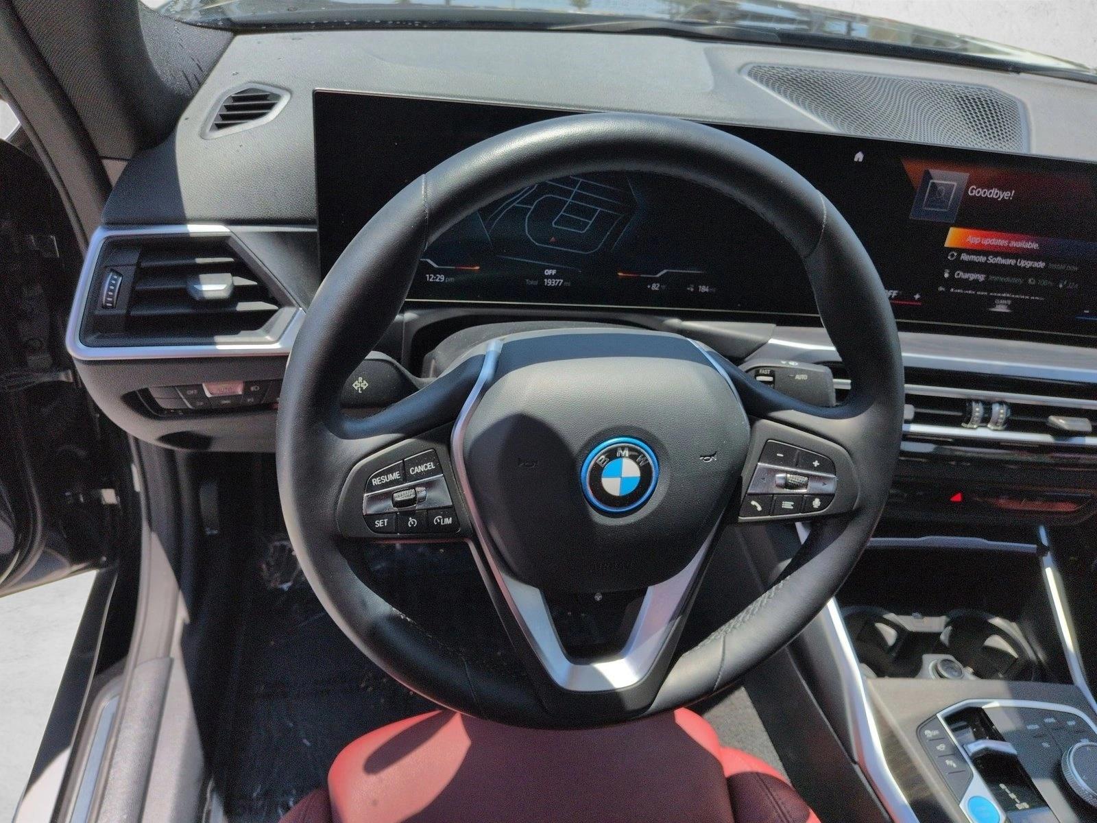2023 BMW i4 11
