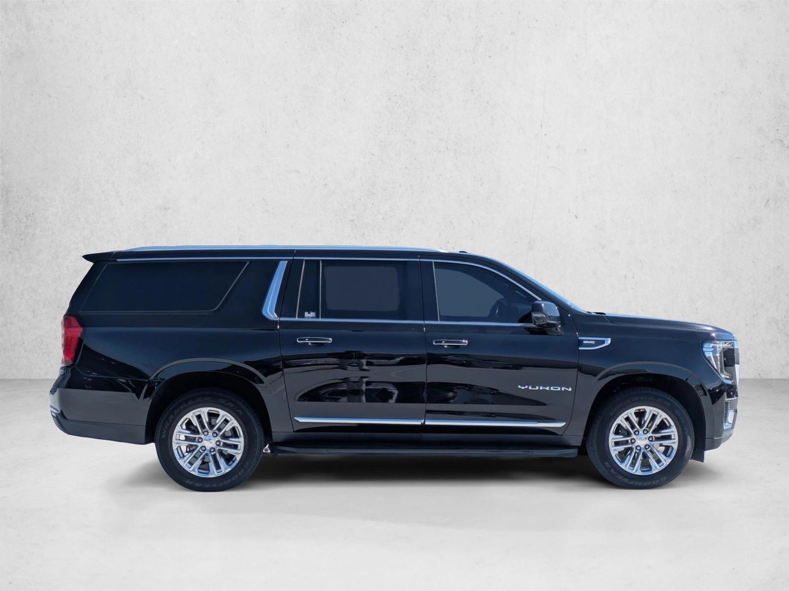 2021 GMC Yukon XL SLT photo 4