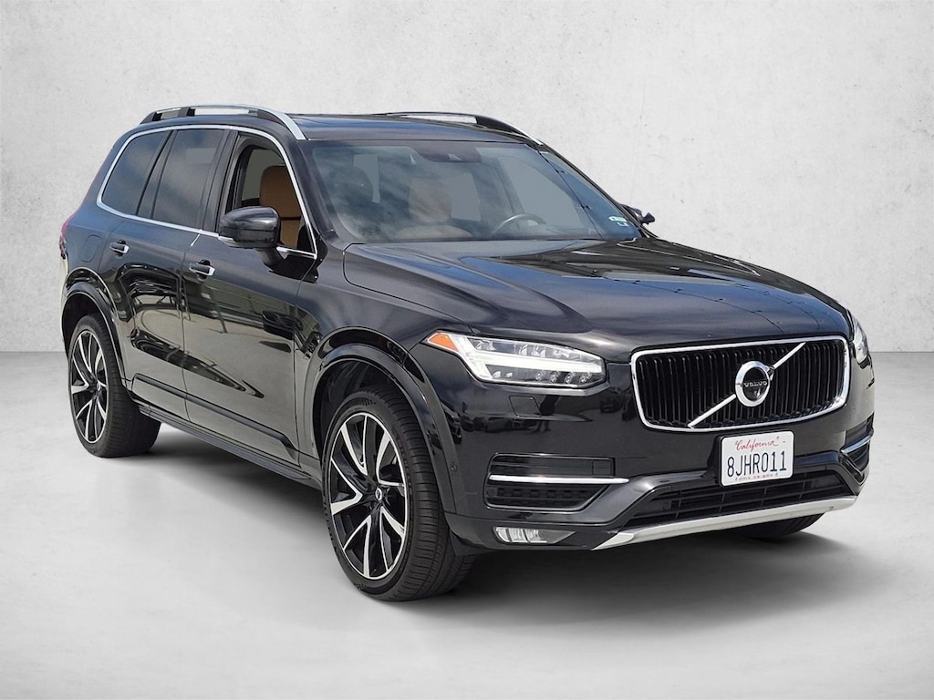 Used 2019 Volvo XC90 T6 Momentum SUV