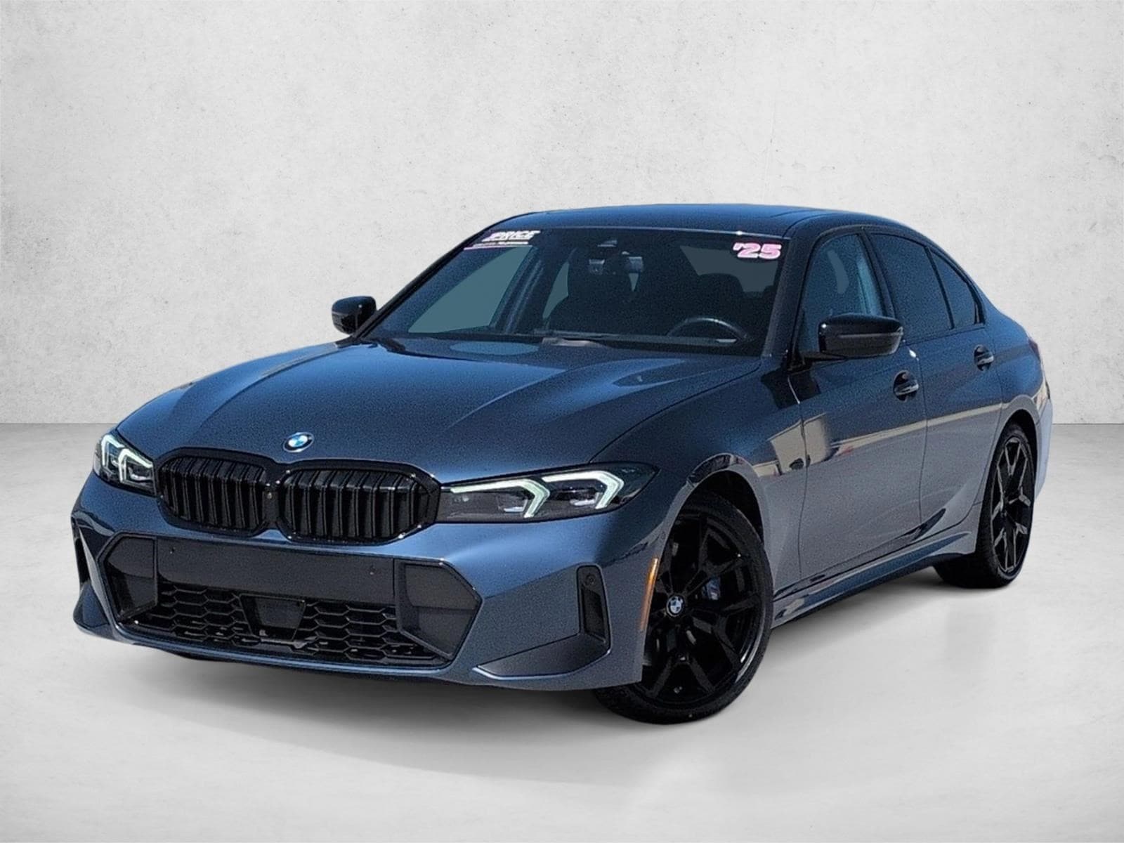 2025 BMW 3 Series 330i Sedan's photo