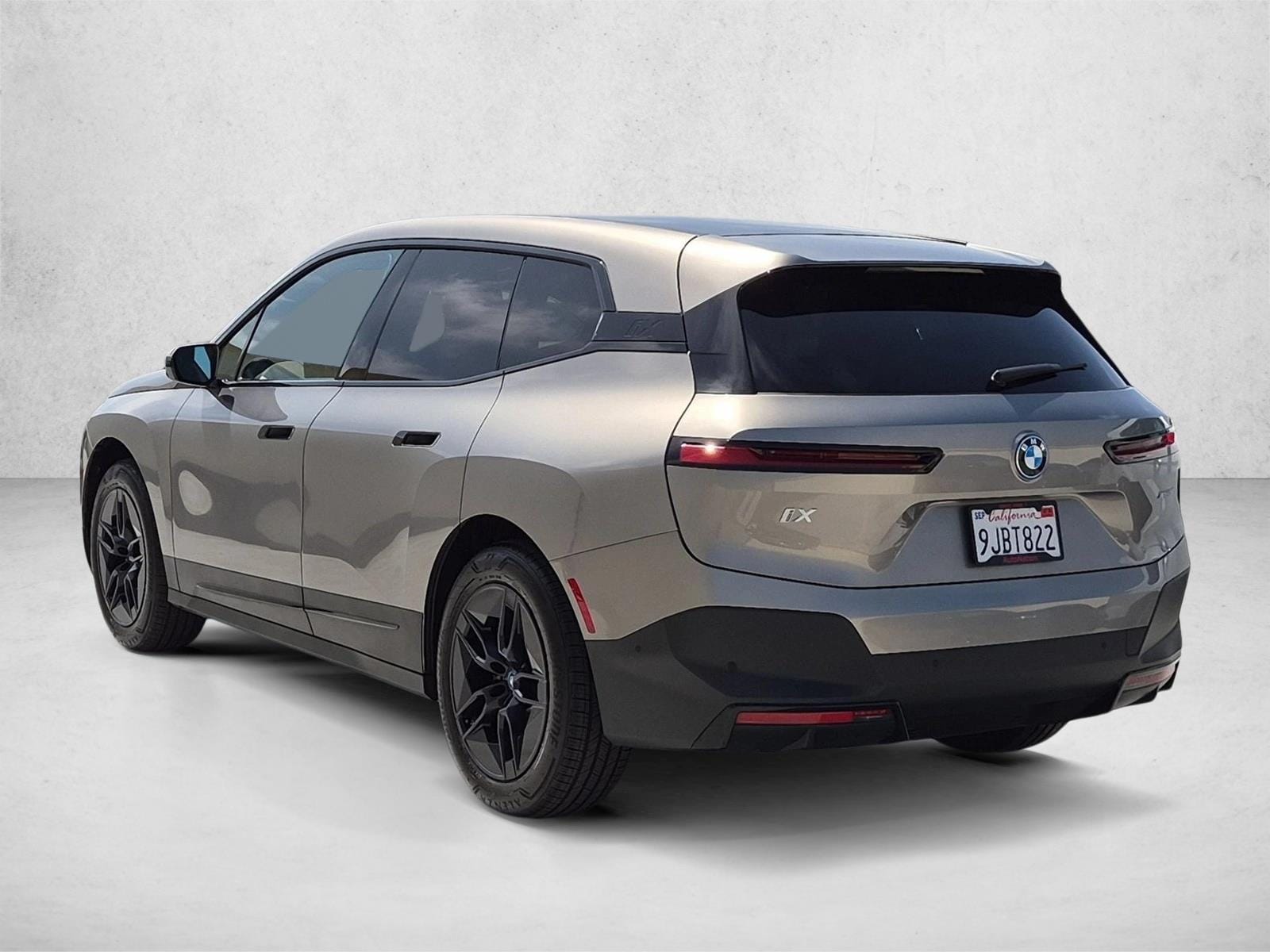 2024 BMW iX Base - Photo 8