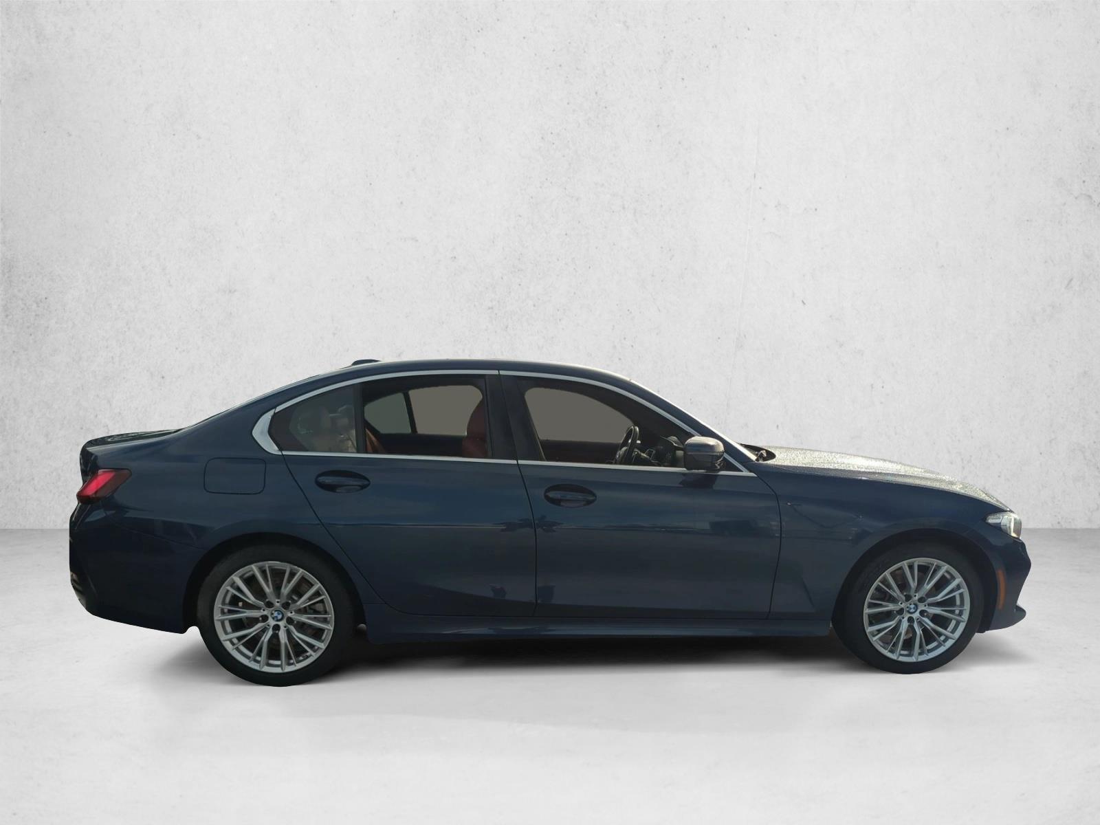 2024 Bmw 330i Sedan photo 4