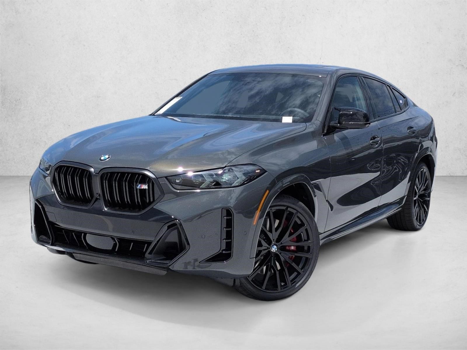 2027 BMW X6 M60i's photo