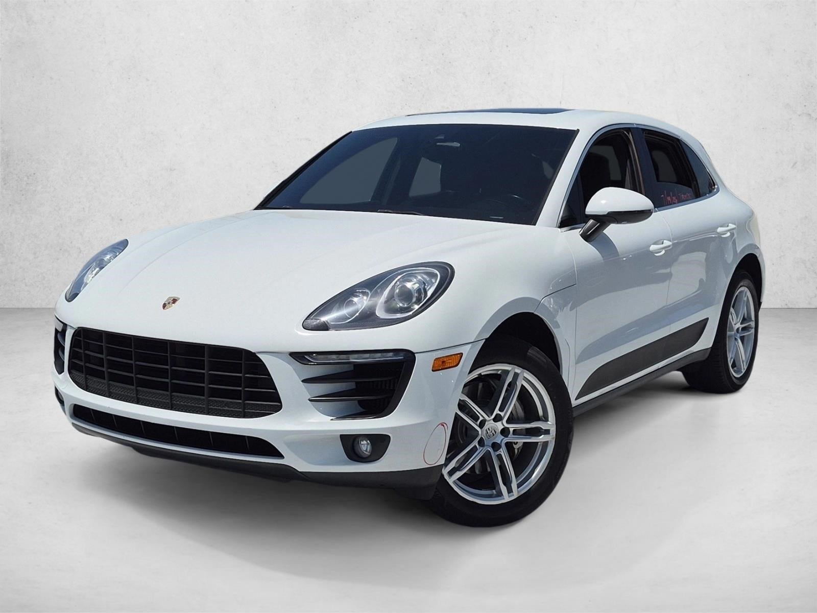 2017 Porsche Macan