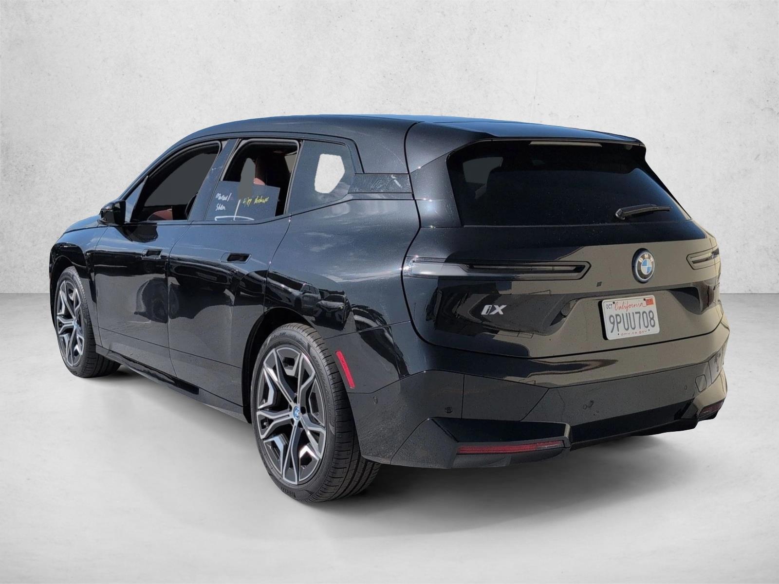 2025 BMW iX xDrive50 photo 5