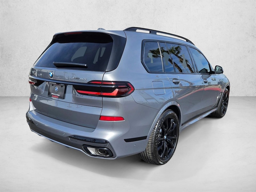 New 2026 BMW X7 xDrive40i SUV