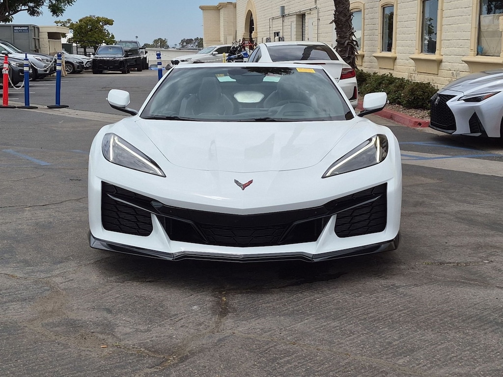 Used 2024 Chevrolet Corvette Stingray Z06 w/2LZ Convertible