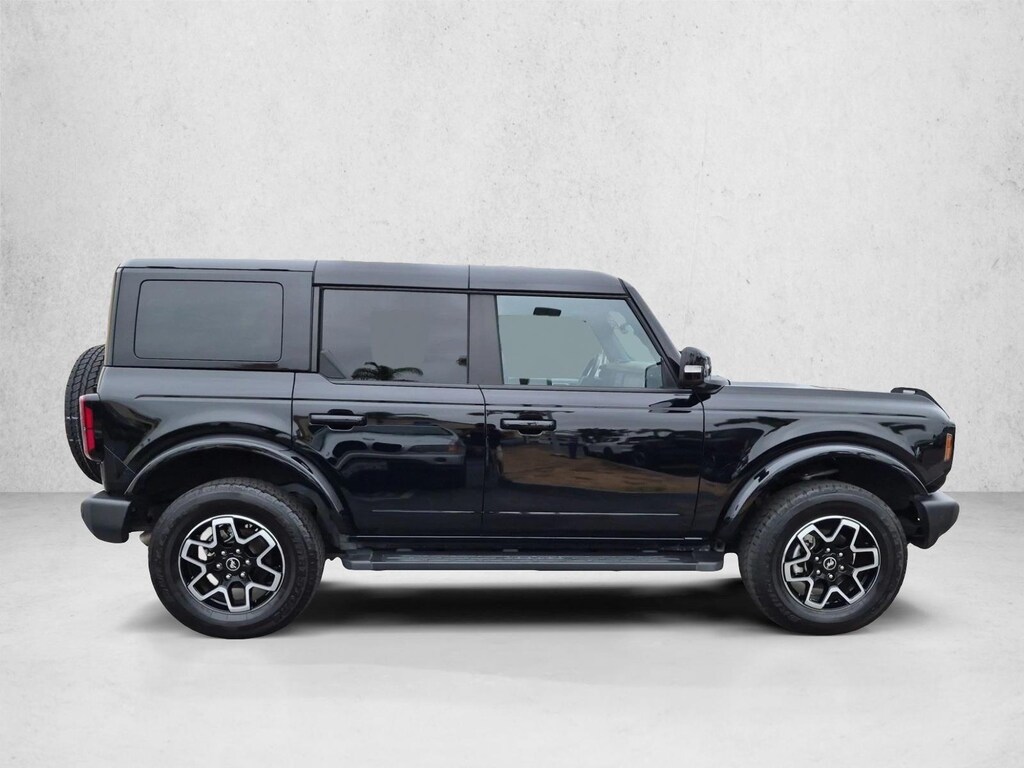Used 2024 Ford Bronco Outer Banks SUV