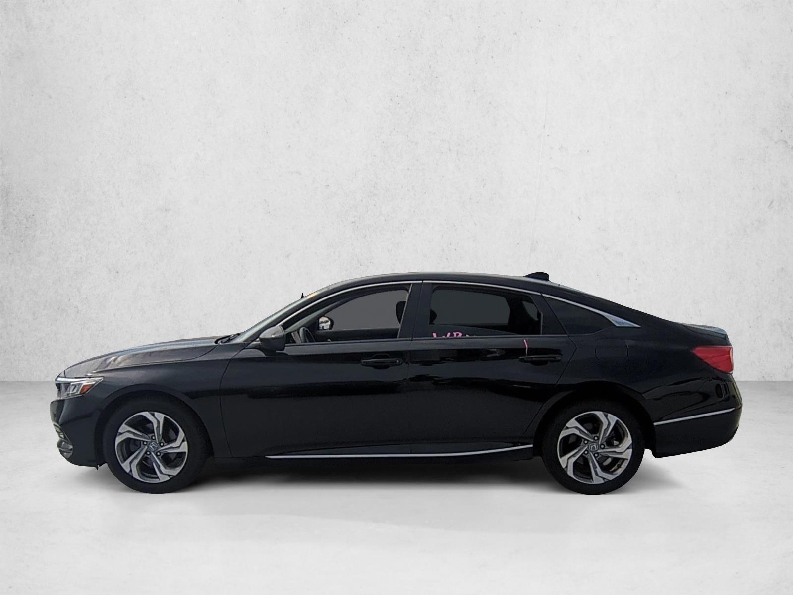 2018 Honda Accord EX photo 2