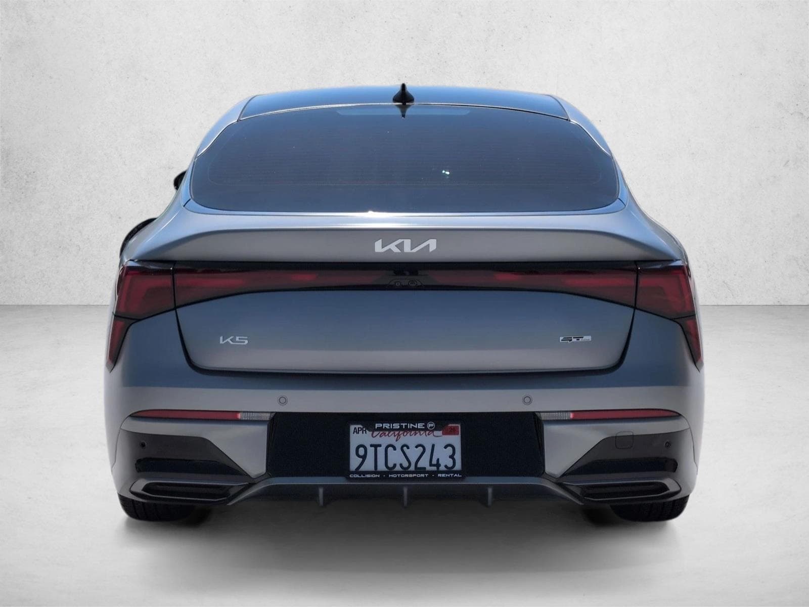 2025 Kia K5 GT-Line photo 6