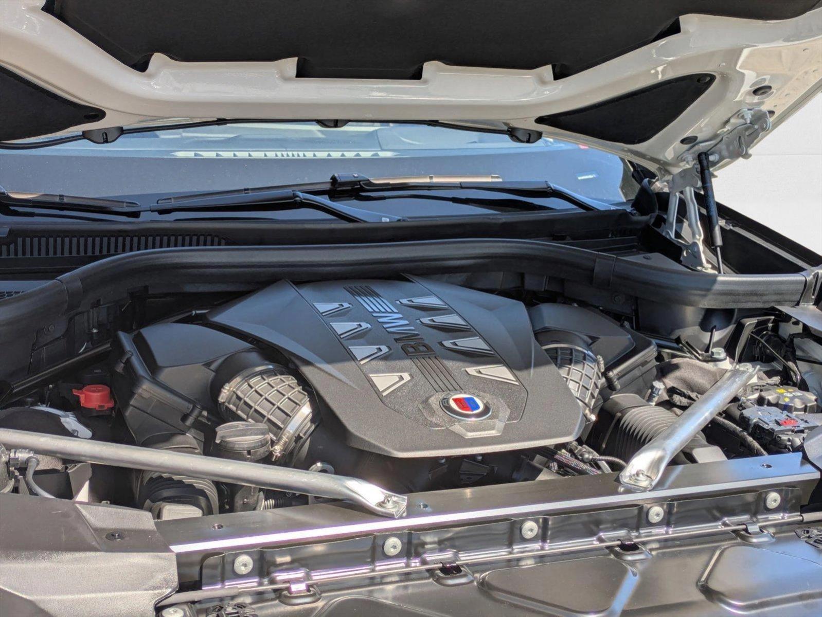 2025 BMW X7 ALPINA XB7 - Photo 17