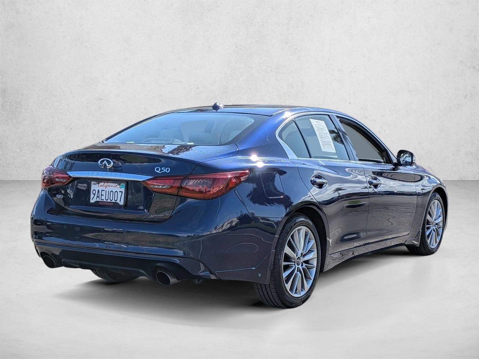 2022 INFINITI Q50 LUXE photo 5