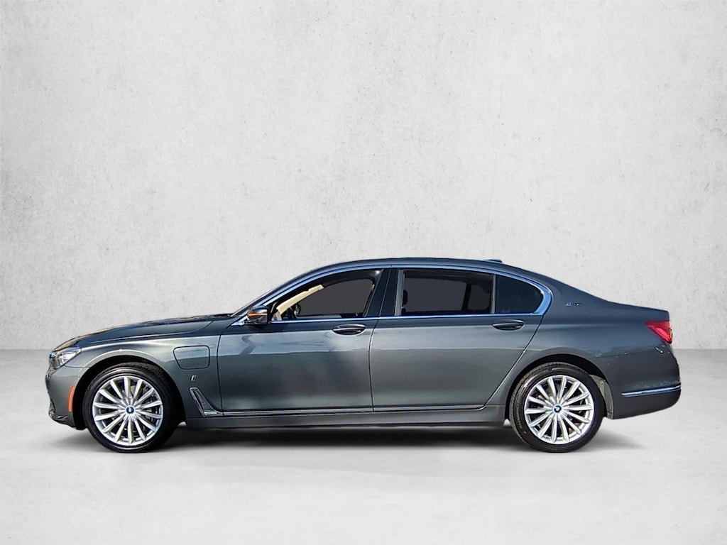 Used 2017 BMW 740e xDrive iPerformance Sedan