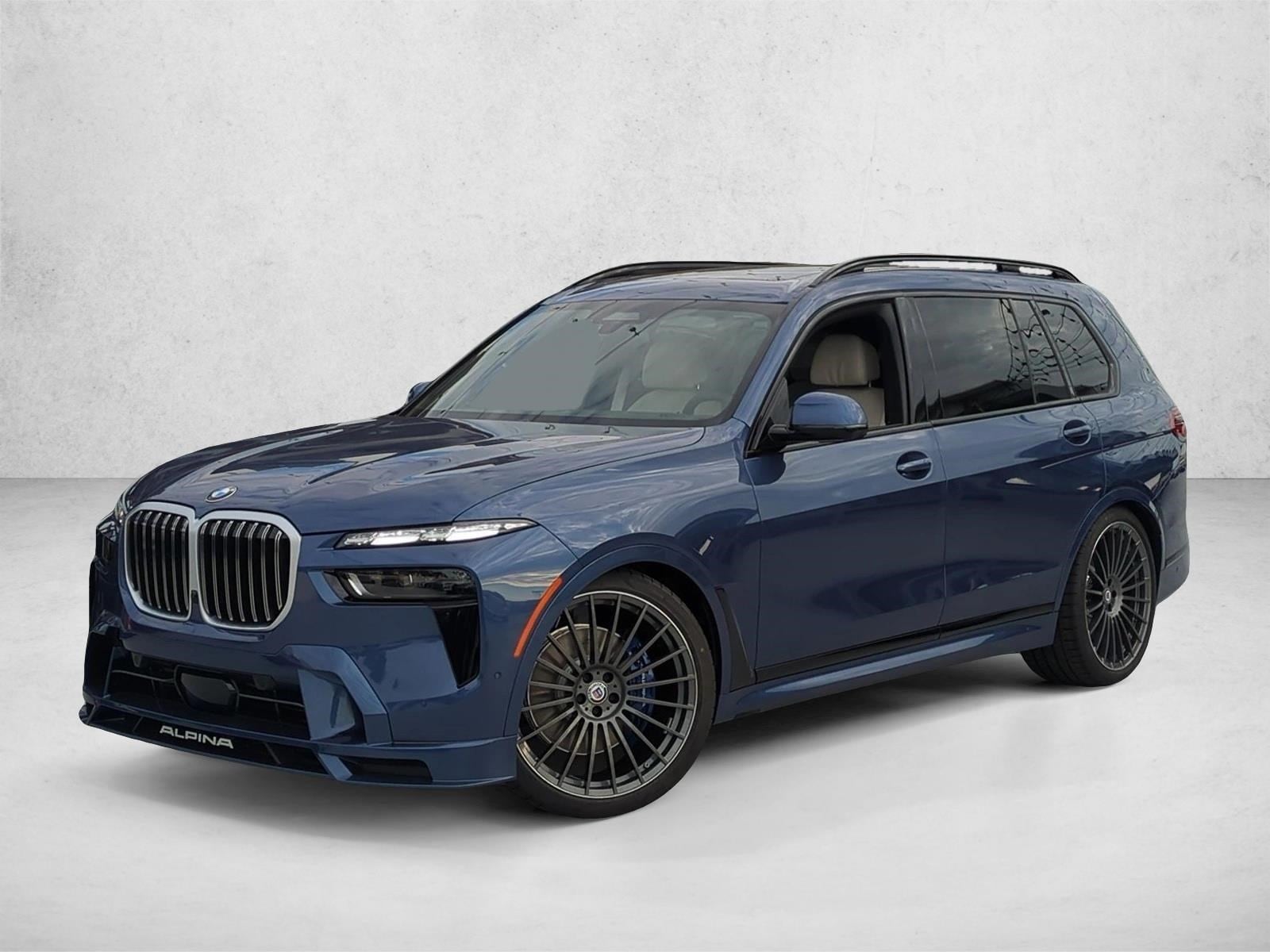 2026 BMW X7 ALPINA XB7's photo