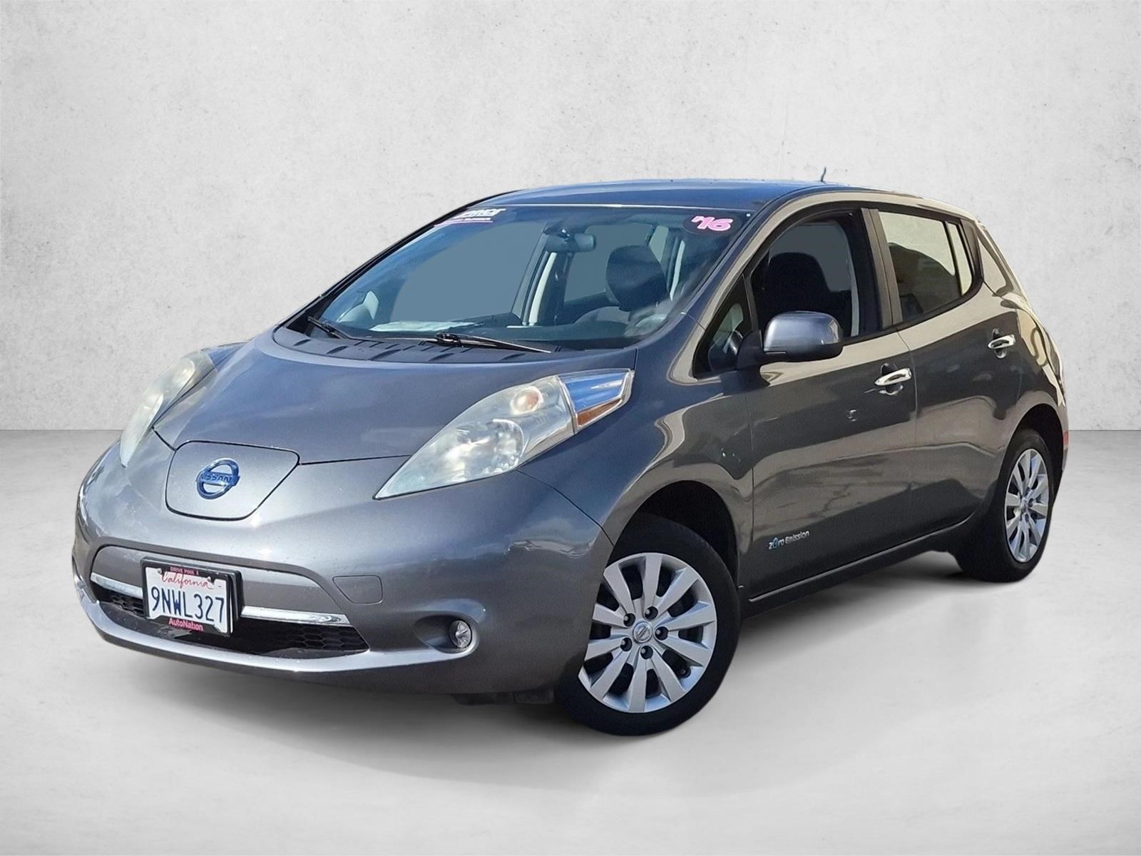 2016 Nissan LEAF