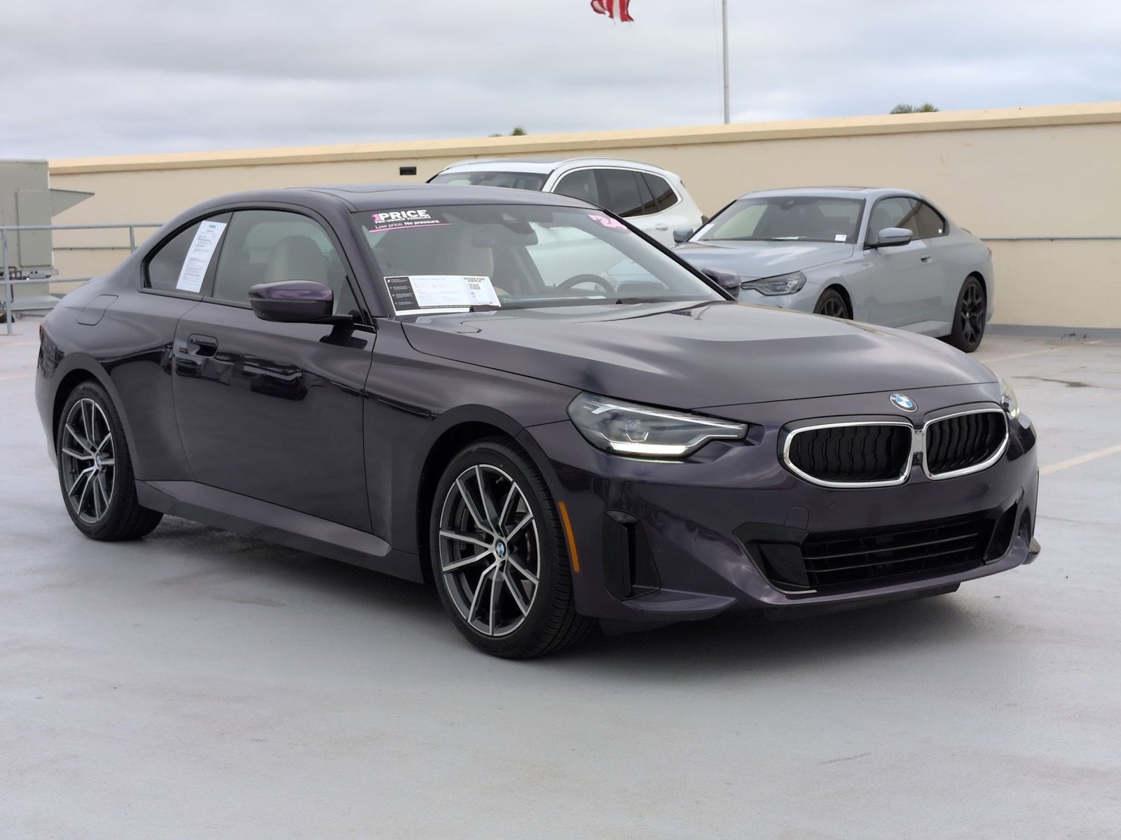 2024 BMW 230i photo 2