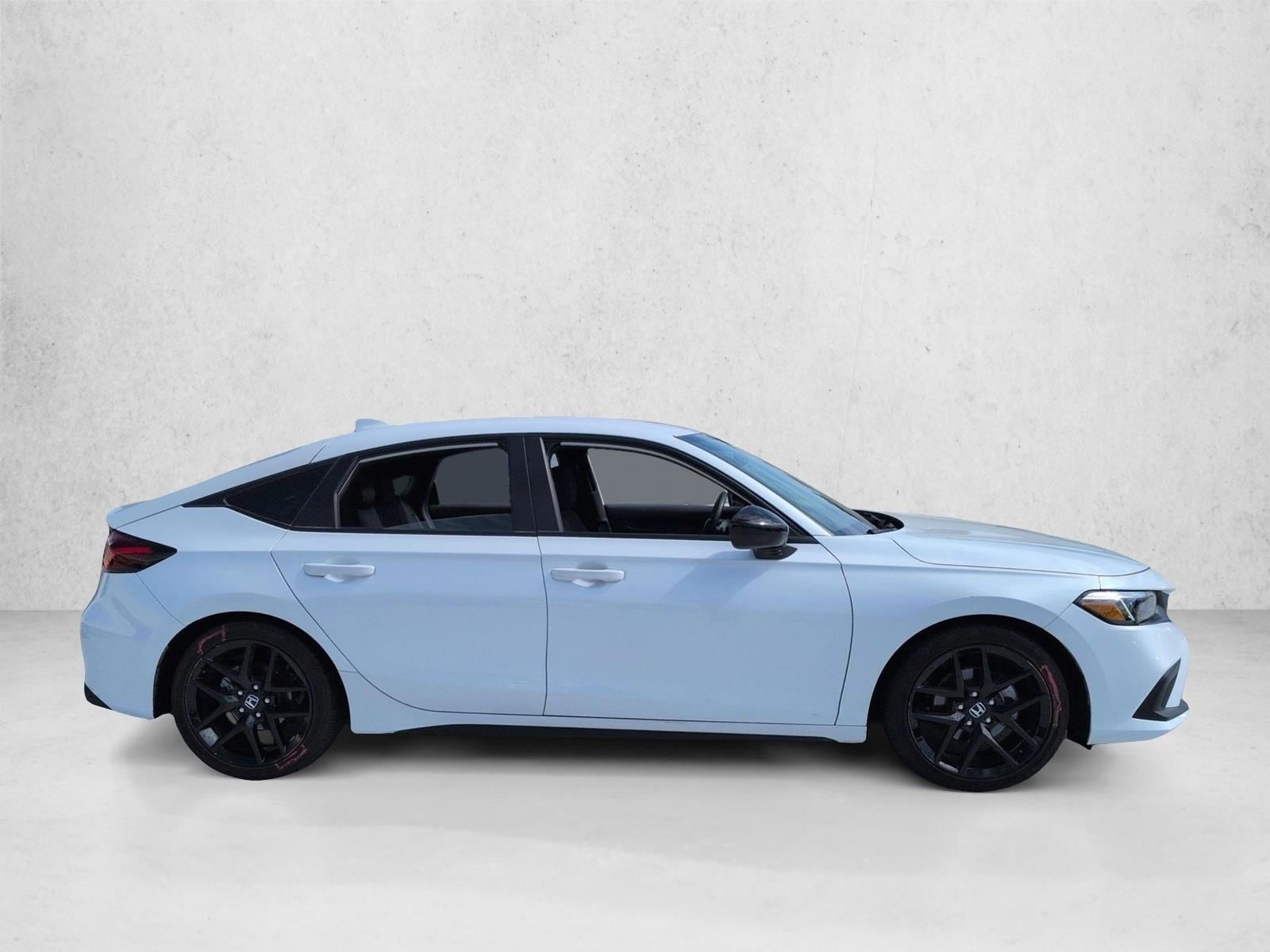 2023 Honda Civic Sport photo 4