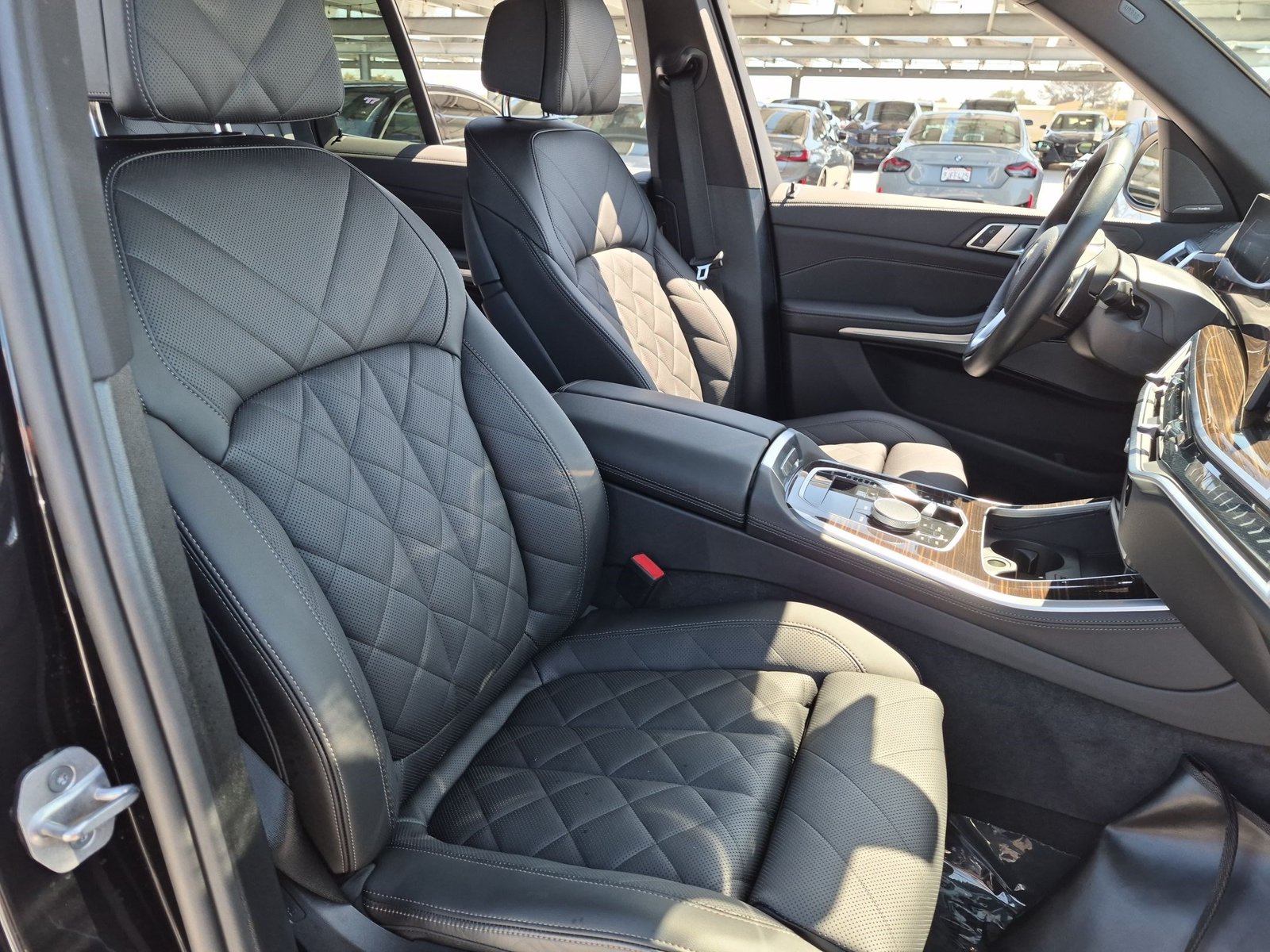 2026 BMW X5 40i - Photo 23