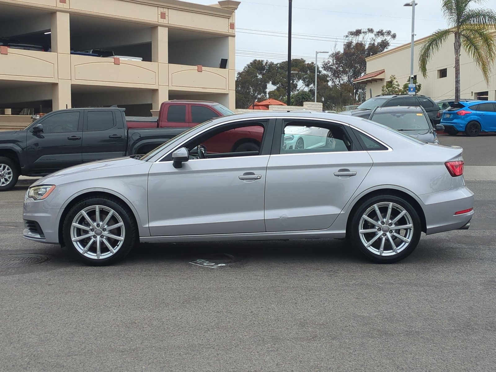 2015 Audi A3 Quattro Premium Plus photo 2