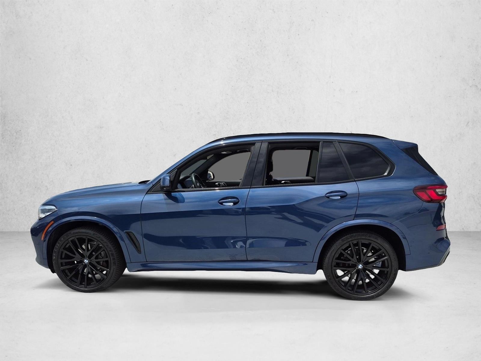 2021 BMW X5 8