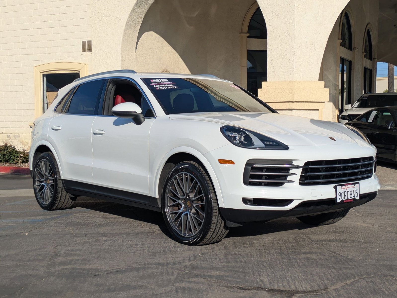 2019 Porsche Cayenne photo 3