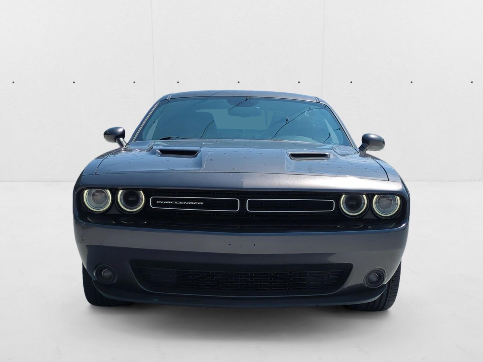 2015 Dodge Challenger SXT R/T Plus photo 3