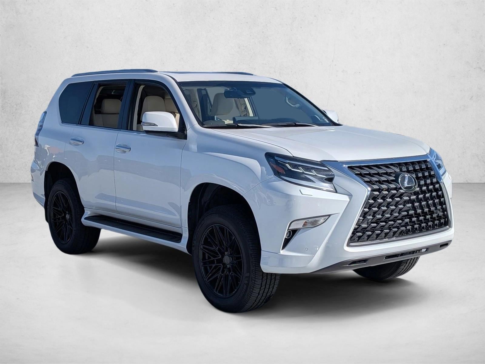 2022 LEXUS GX 460 photo 3