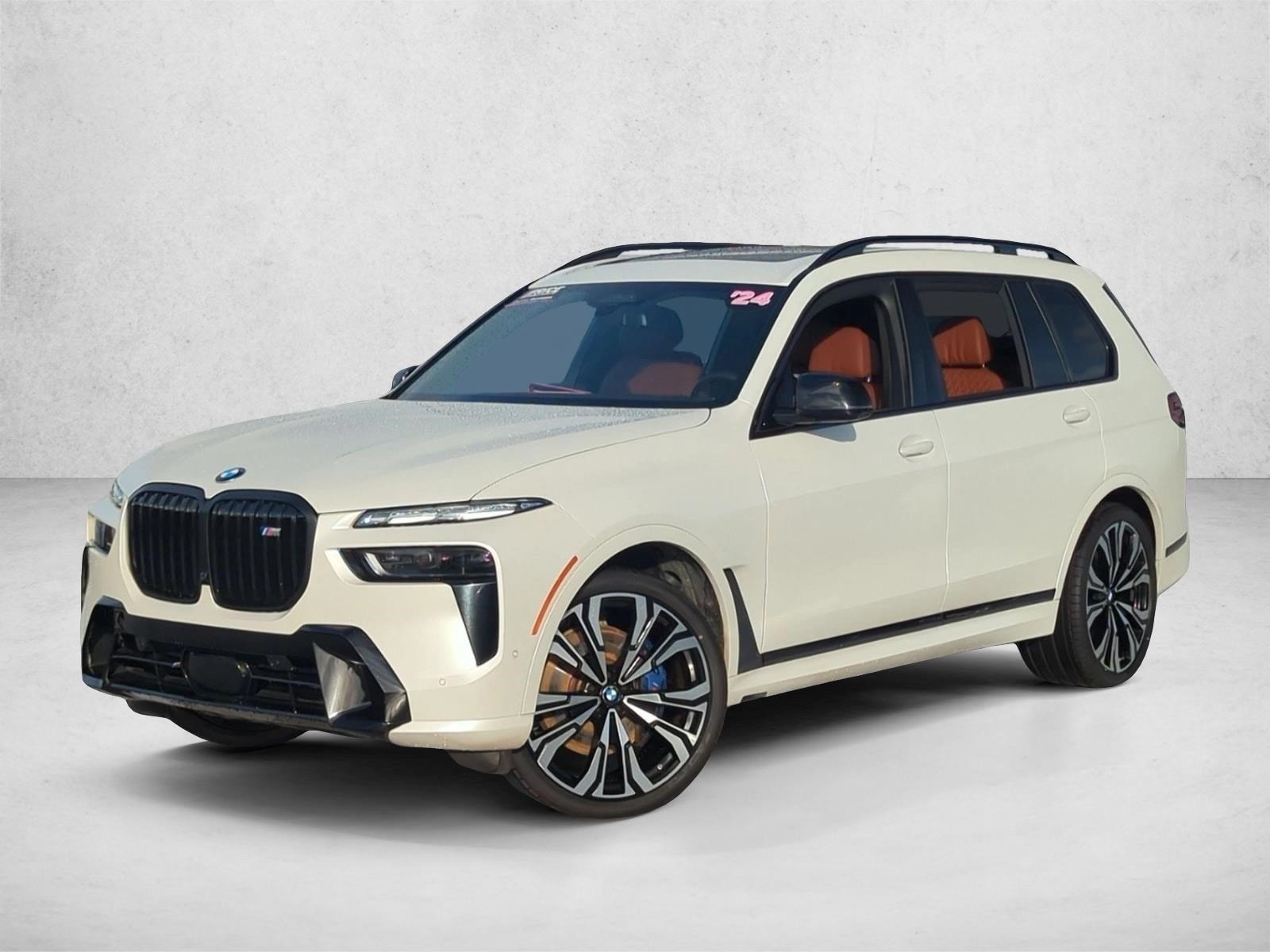 2024 BMW X7 M60i's photo