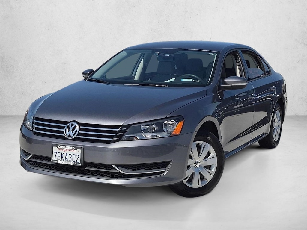 Used 2014 Volkswagen Passat 1.8T Sedan