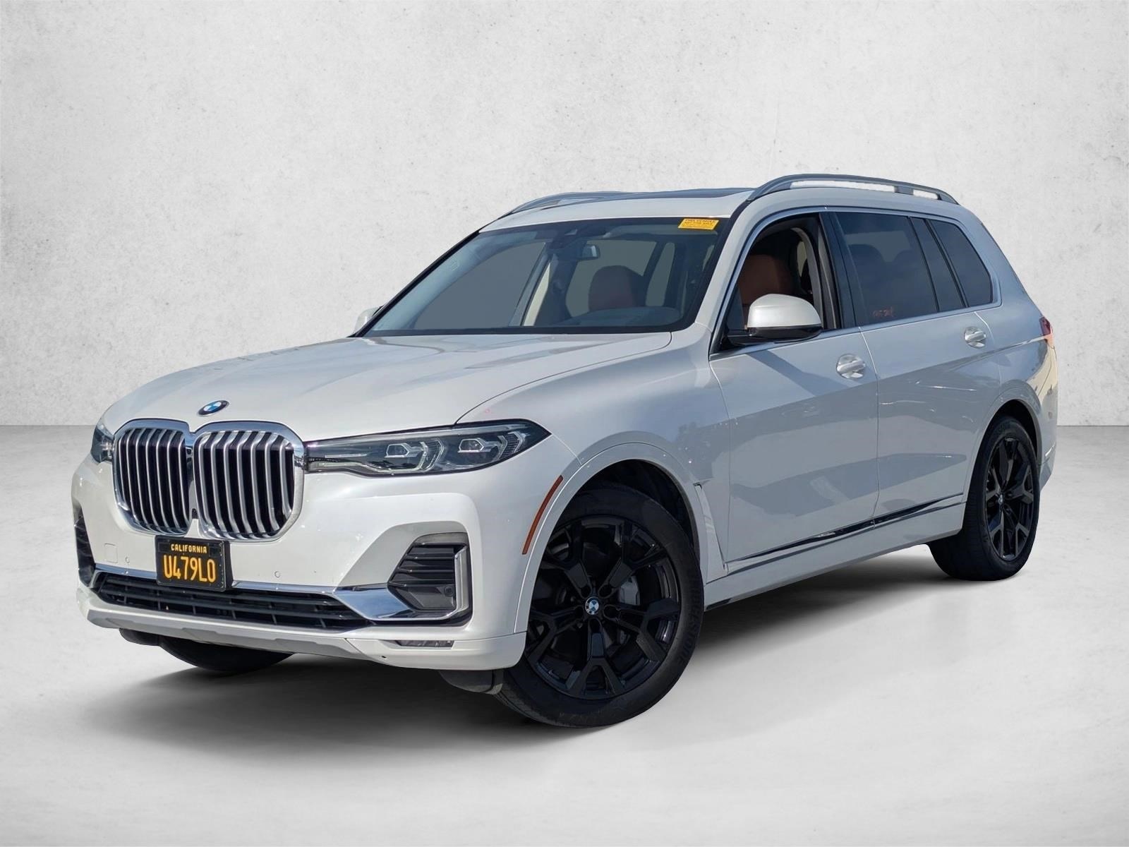 2020 BMW X7 40i's photo