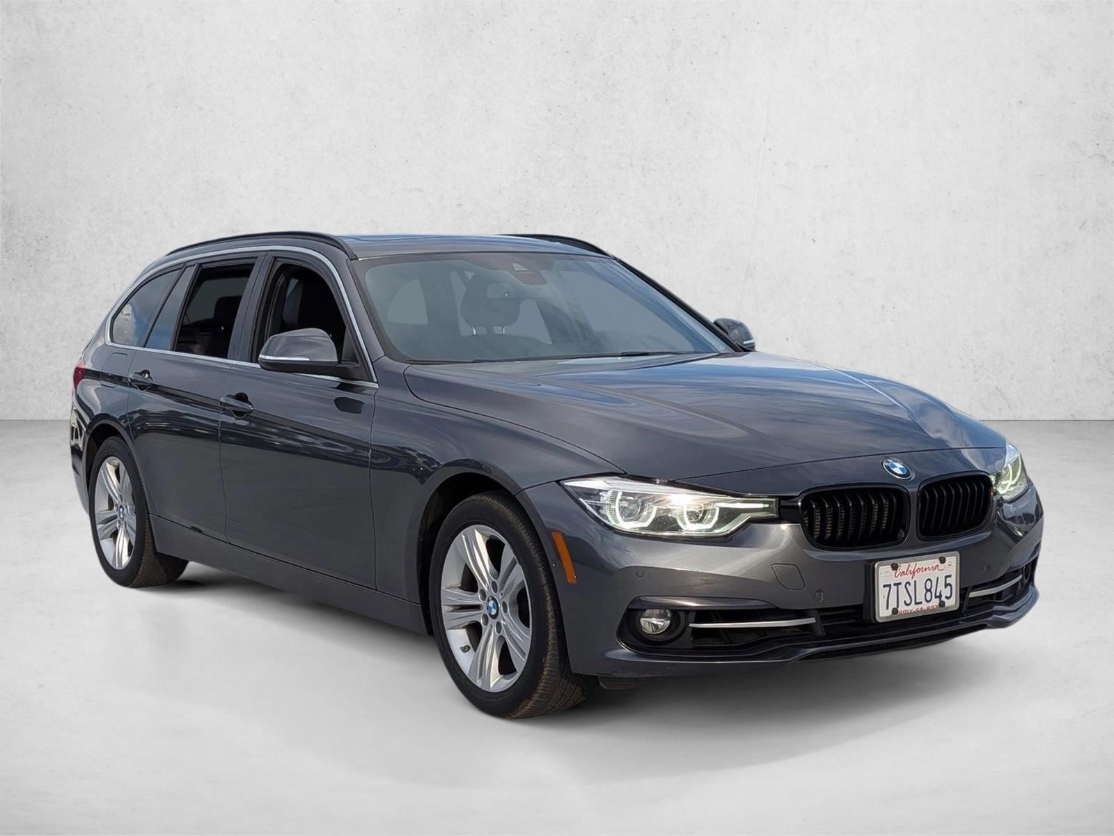 2016 BMW 328i xDrive photo 3