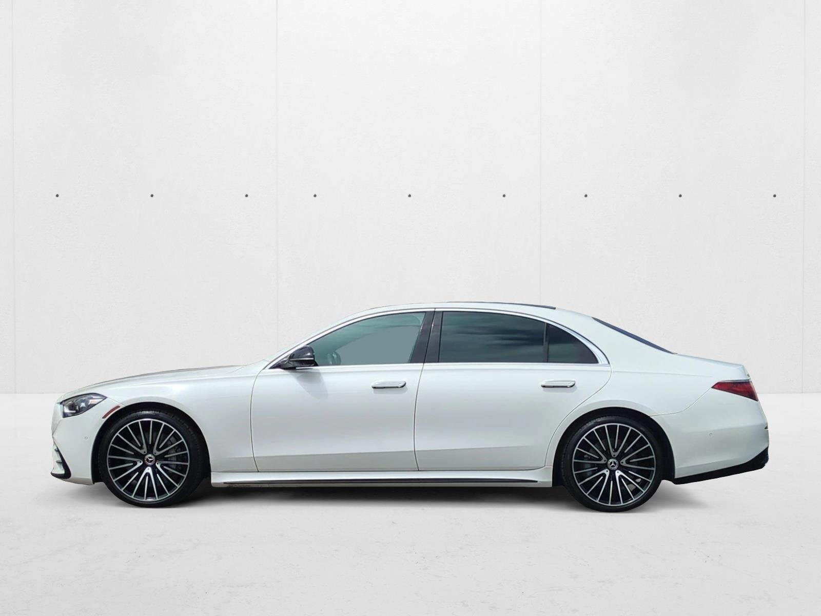 2022 Mercedes Benz S Maybach 500 4MATIC photo 2
