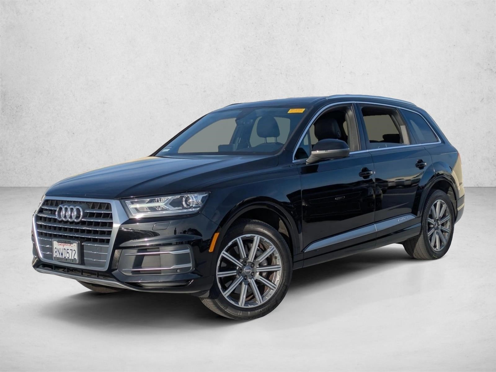 2019 Audi Q7 Premium's photo