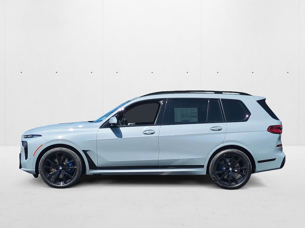 New 2026 BMW X7 xDrive40i SUV