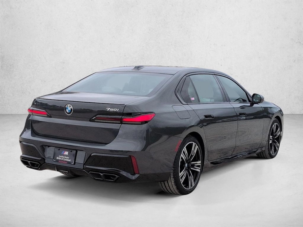 New 2026 BMW 760i xDrive Sedan