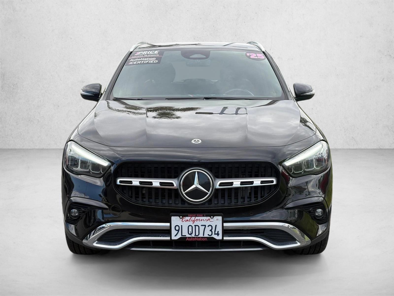 2025 Mercedes-Benz GLA 250 photo 2