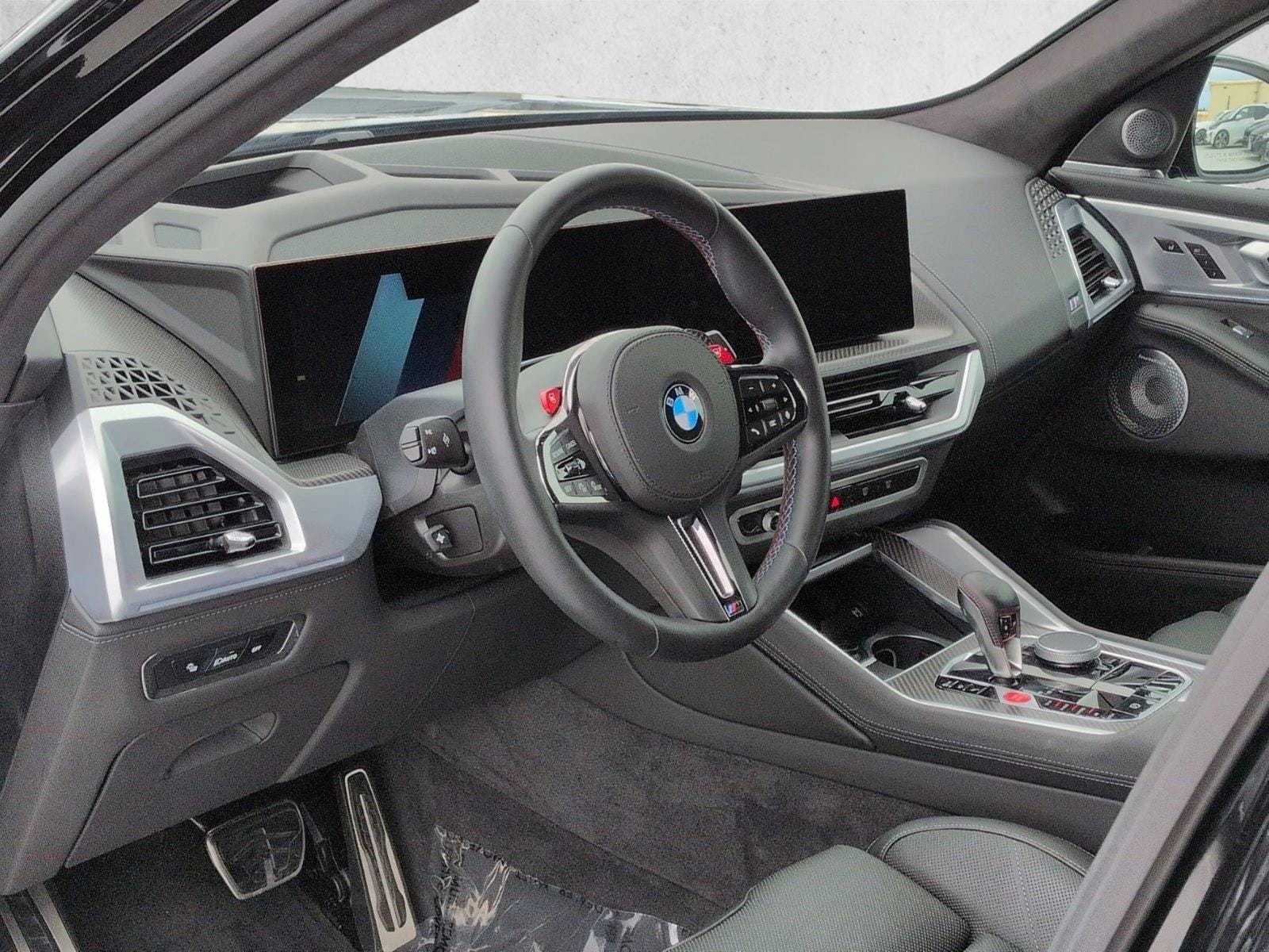 2025 BMW XM Base - Photo 10