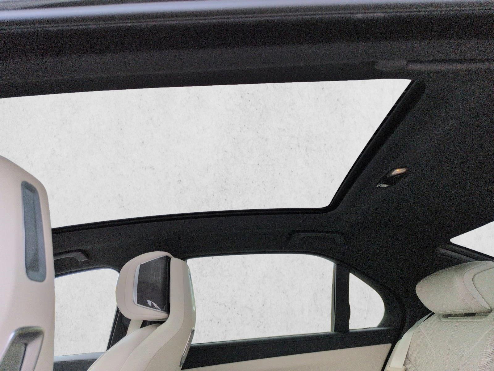 2023 BMW i7 Base - Photo 20