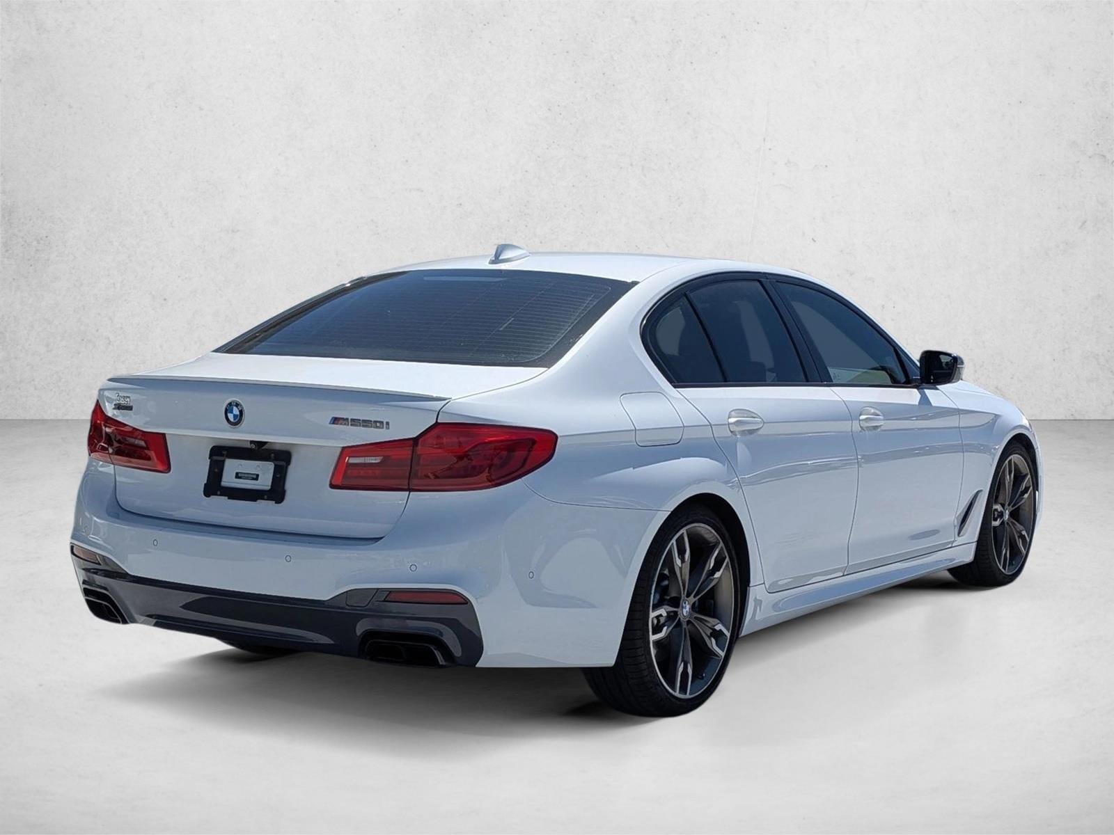 2019 BMW M550i xDrive photo 5